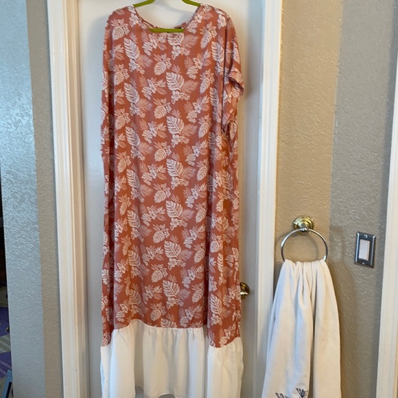SHEIN Dresses & Skirts - NWT Shein dress, size 3XL